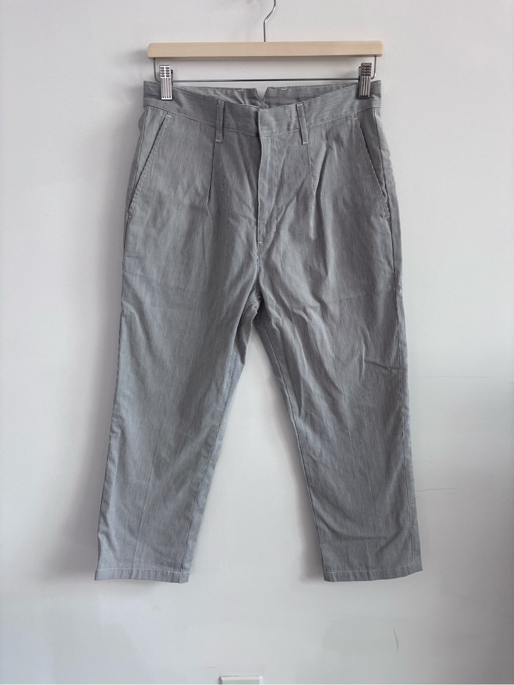 Classic Women’s Light Gray & White Stripe Trouser Pants- Relaxed Straight Fit SM